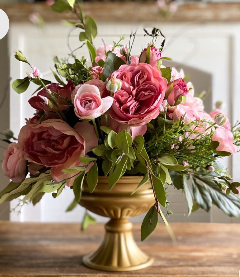 Image of flower arrangement